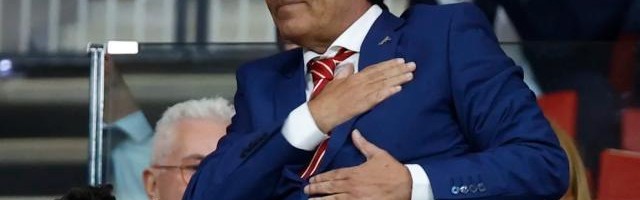 富特雷：“左脚比我好的只有两人 马拉多纳和梅西”