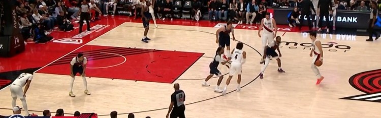 开云入口-连续57场了！伦纳德自投自抢翻身跳投再次拿到20+