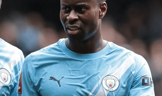 kaiyun-格伊本场传球、对抗以及抢断等数据均为曼城球员里最多