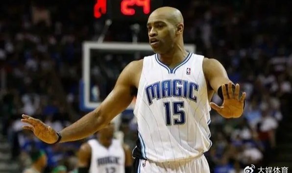 开云入口-卡特是四大分卫实力最差的？巅峰期的卡特人气之高，四大分卫之首|艾弗森|扣篮|体育赛事讨论|文斯-卡特|悉尼奥运会_新浪体育_新浪新闻