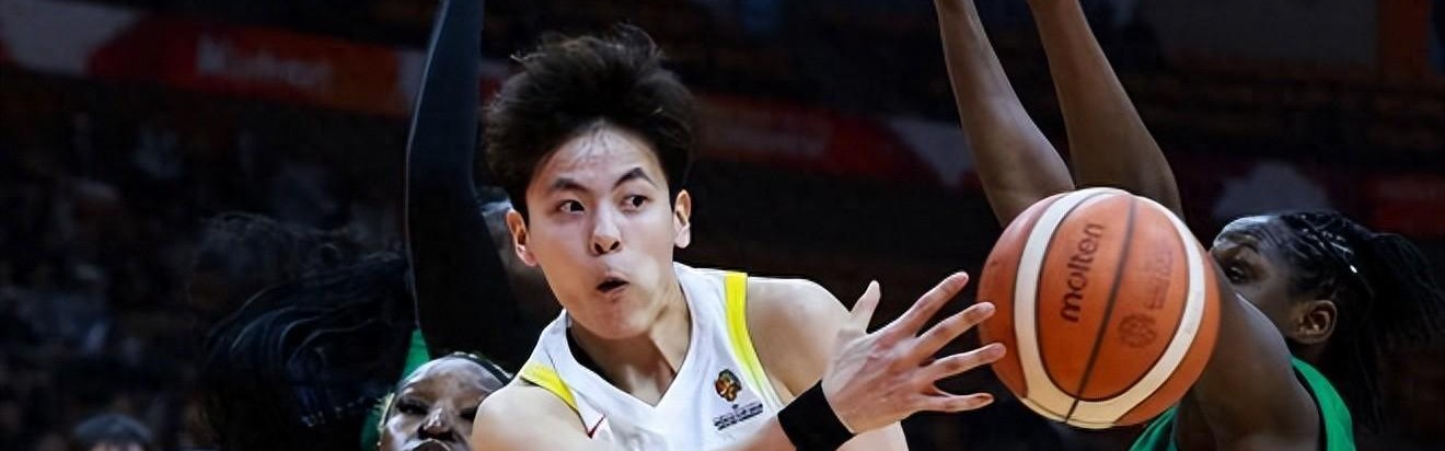 开云官网-中国女篮轻取马里，三大中锋合体尽显统治力，但她才是攻防核心