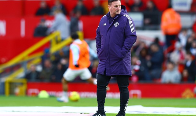 开云APP-曼联助教：两场比赛间隔时间太长，我们认为有必要进行集训