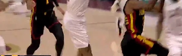 开云APP-亚历山大-沃克反击上篮打进，老鹰领先8分打停骑士