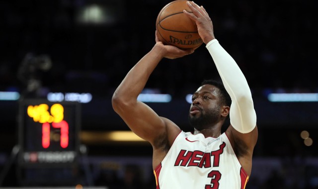 开云入口-贝弗利：韦德生涯三分命中率才29%还不如威少 却仍是历史前五分卫