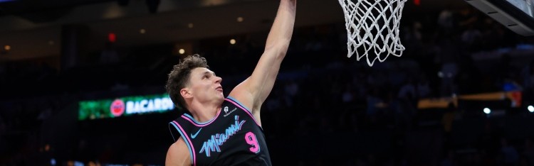 开云体育-拉松谈与德罗赞冲突：啥也没说也没挑事 只是把他说的回敬他一下