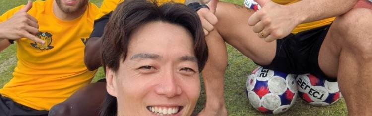 开云入口-加盟新加坡球队后港联！35岁杨贺发文：反正人生是用来体验的